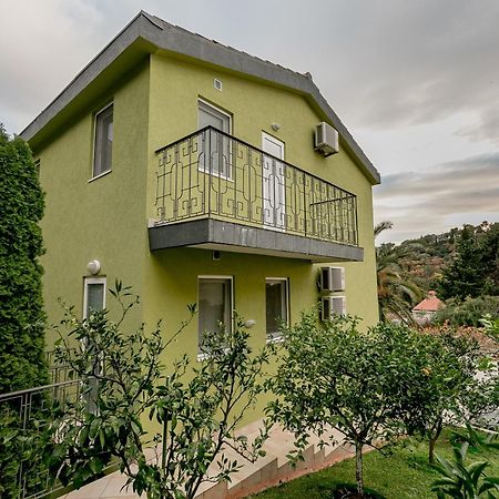 Palm Point Apartment Petrovac Exterior photo