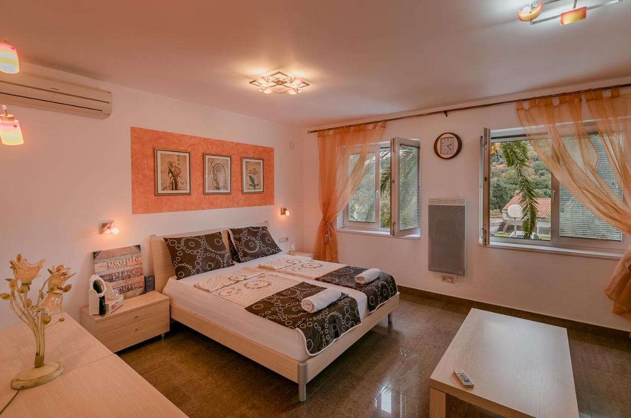 Palm Point Apartment Petrovac Exterior photo