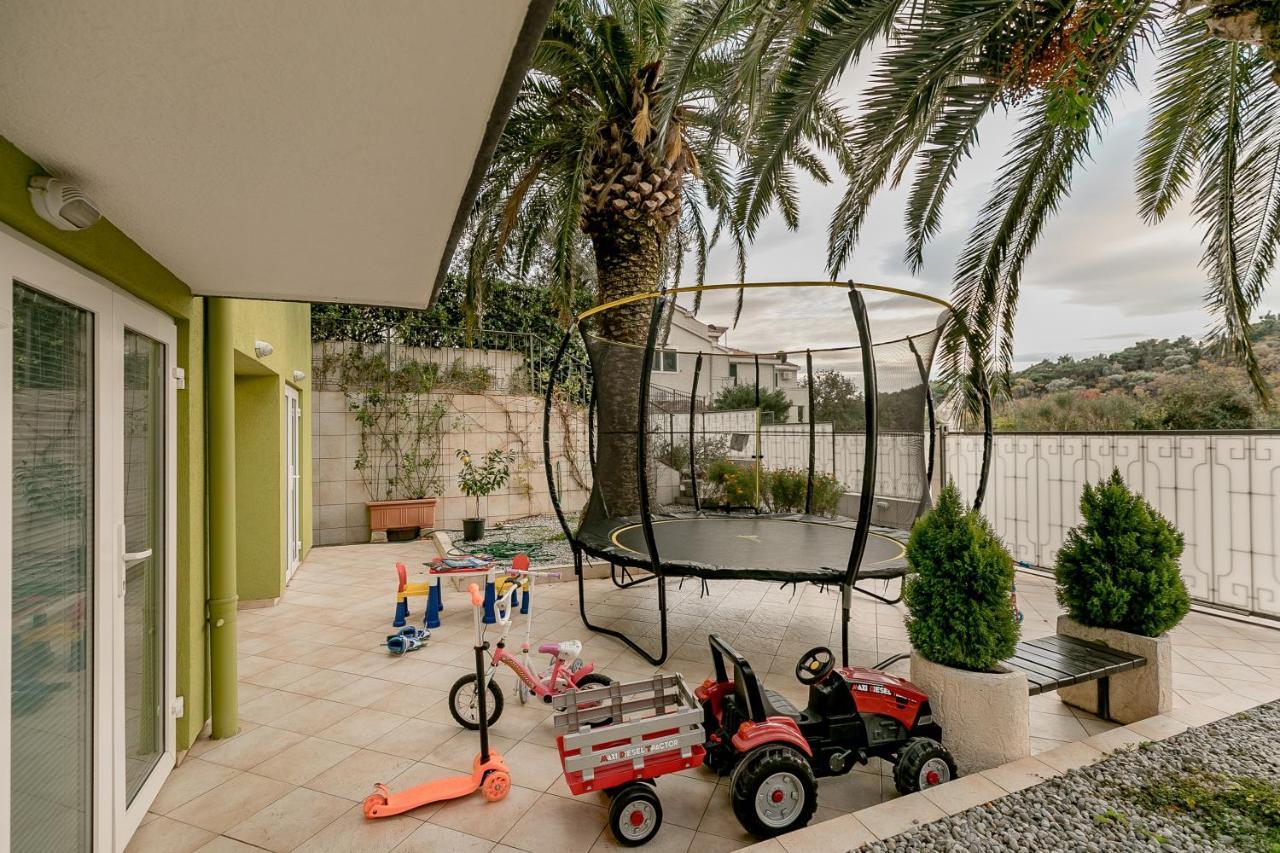 Palm Point Apartment Petrovac Exterior photo